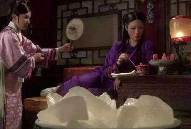 乾隆皇帝创造出的一项伟大发明，宫女终于不用遭罪了