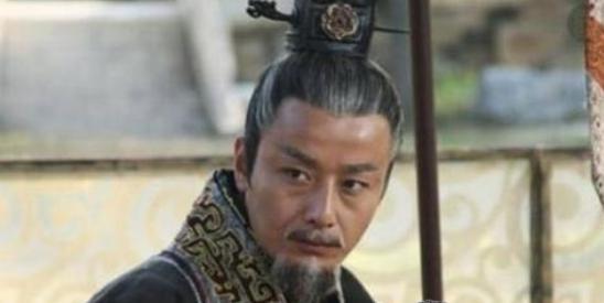 他是秦始皇手下一员大将,自己称帝活了103岁,坟墓却无处寻?