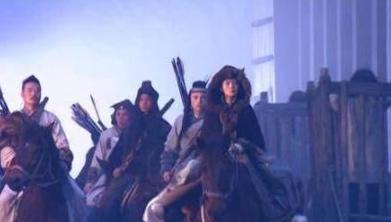 金庸让方东白断臂消失十几年，后成为异族鹰犬，但仍旧不失侠气！