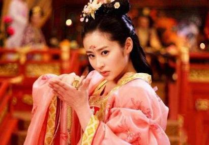 古代未出嫁的女人都喜欢用黄花闺女来形容 这个黄花到底是什么