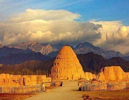 揭秘西夏王陵不长草之谜 不落鸟的秘密是什么样的