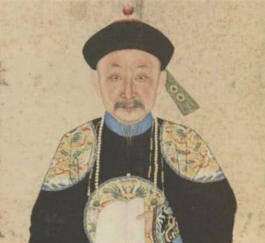 和珅找阿桂聊天，两年后和珅遗臭万年，阿桂名留青史