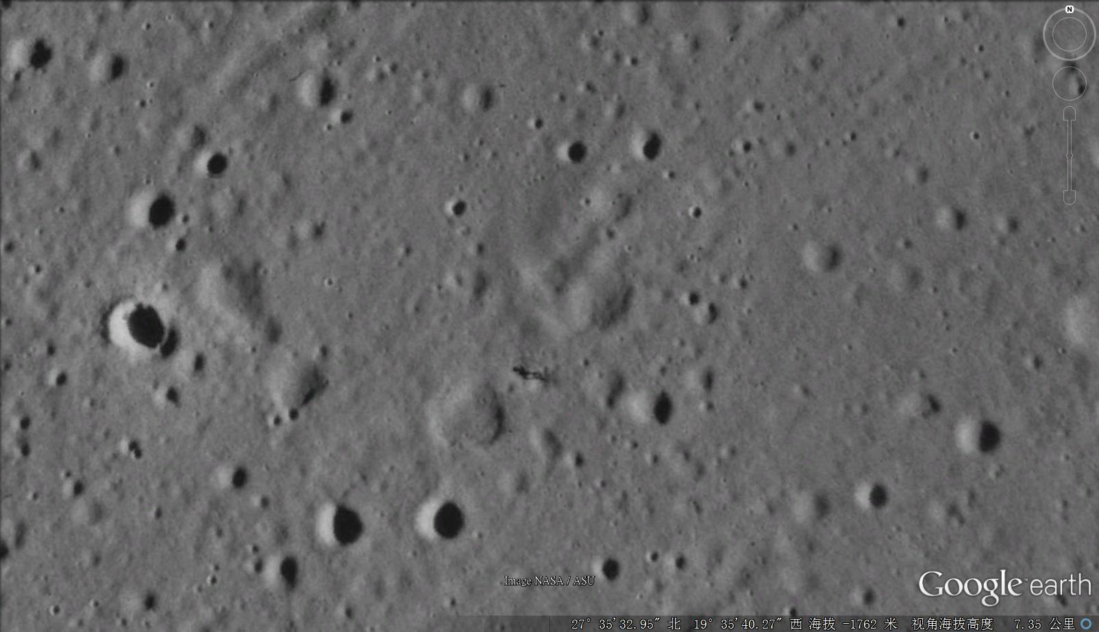 月球上惊现神秘人影