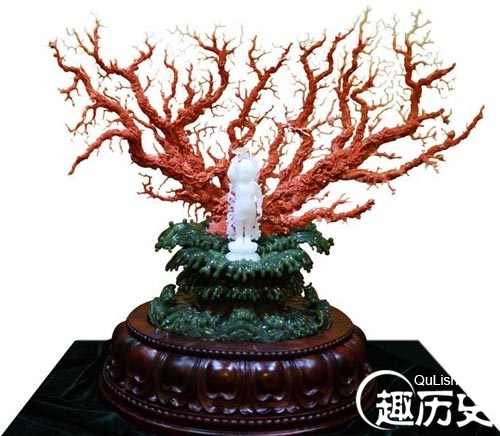 慈禧太后一再改陵 死后被挖惨象不忍直视