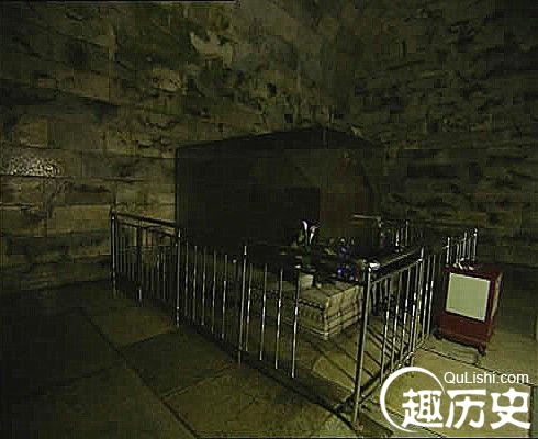 慈禧太后一再改陵 死后被挖惨象不忍直视