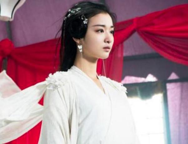 褒姒：比妲己貌美且柔弱，历史上最早的红颜祸水