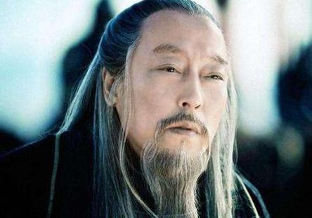 他是司马懿最为忌惮的人 有他在司马懿连野心都不敢露出来