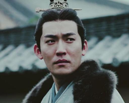 齐庄公上任之后都做了什么荒唐事