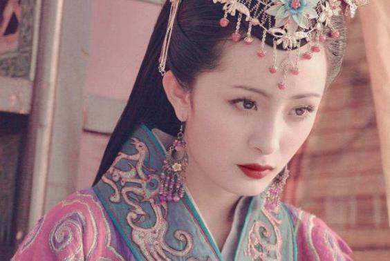 派王昭君出塞的汉元帝刘奭是明君还是昏君