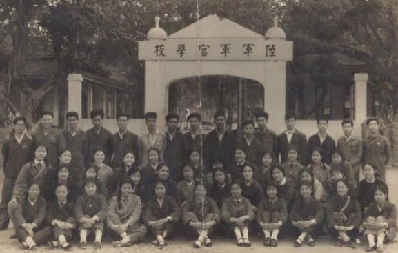 游曦:黄埔四女杰之一,在广州起义中被敌人肢解