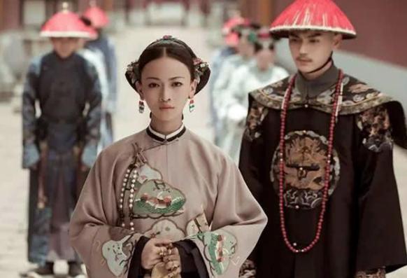 孝淑睿皇后喜塔腊氏：尔晴的妹妹，15岁就嫁给大清皇子