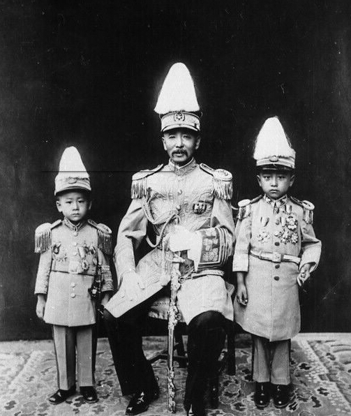 一睹为快 东北王张作霖不同时期老照片