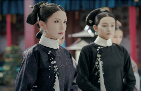 乾隆后宫的姐妹花，姐姐是宠妃，妹妹当了49年常在