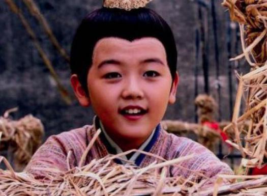 皇帝被杀,她被两次送人,生下的儿子却很厉害