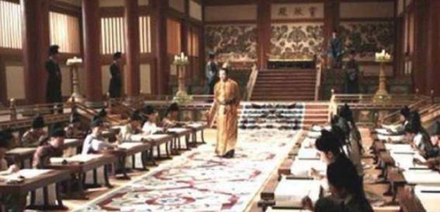 乾隆出上联:烟锁池塘柳,考生听完为何立马成了状元