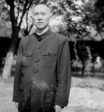 游国恩：著名楚辞研究专家、文学史家、北京大学一级教授