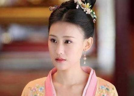 成肃皇后：从小家贫被爹娘送人，成皇后以后还被儿媳妇耻笑
