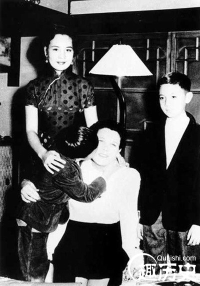 揭秘：蒋经国漂亮女儿为何执意嫁再婚男