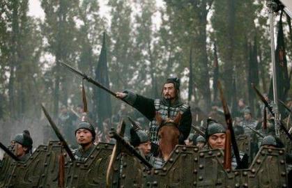 秦军方阵和罗马方针相比谁更厉害 两方相遇谁赢的机率大一点