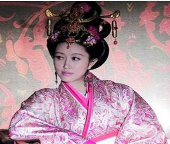 楚怀王的宠妃郑袖姿色艳美,却蛇蝎心肠坏事做尽