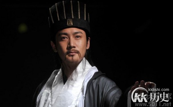 三顾茅庐发生在哪一年 刘备三顾茅庐讲述了什么