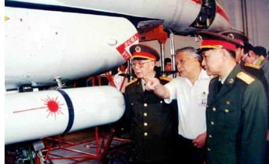 林虎将军酒桌上敲定的苏-27,对中国有什么帮助