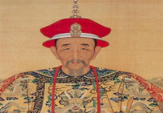 此人被罚诛九族,康熙得知其姓氏后把他免罪了