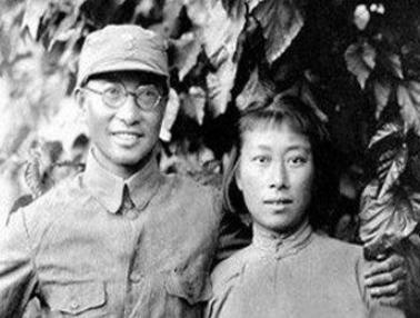 黄埔三杰中一位被授衔大将,一位却令人惋惜