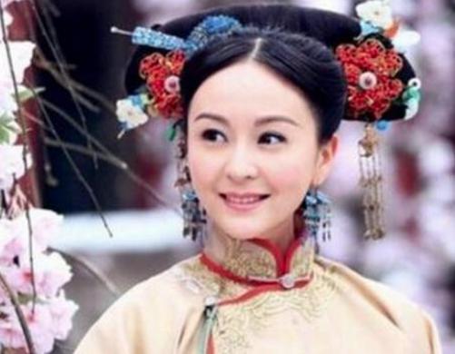 和硕端静公主的生母不受宠，她却被康熙帝视为掌上明珠