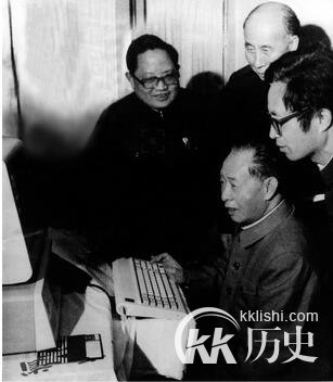 胡耀邦下台内幕:胡耀邦下台的历史原因是什么