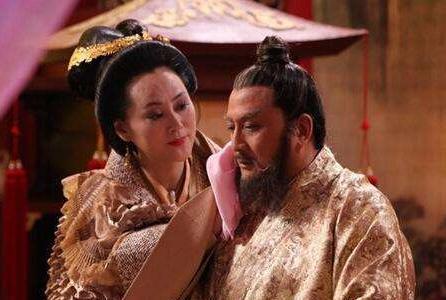 隋炀帝听信方士的妖言,处死32名李姓族人,李渊用一招成功保命