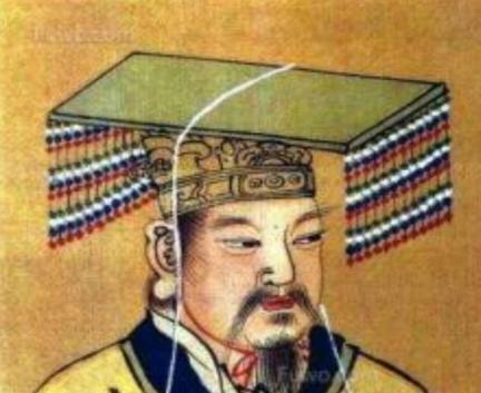 皇帝冠帽上为何挂那么多的珠子 里面可是大有讲究的