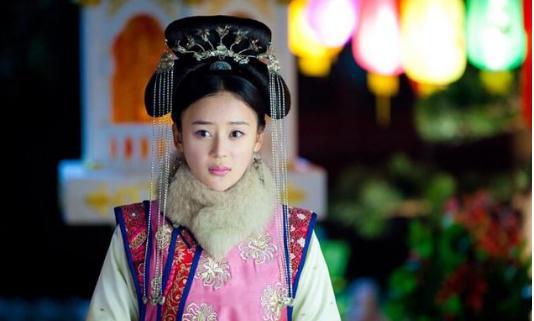 庄和皇贵妃侄女贵为皇后却英年早逝，她不得宠却安度晚年