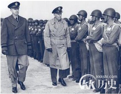 魏德迈将军：蒋介石赞为“我国军人应效法”的榜样