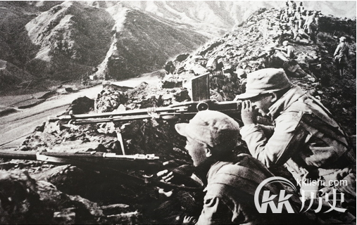 美军偷习八路军游击战 太平洋战场大显神威