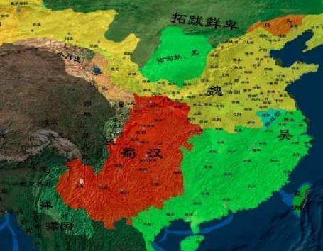 蒋琬的安阳亭侯和吴懿的济阳侯相比 两人谁的官职更高