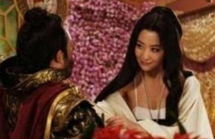 薛嫔死的到底有多惨 当着众人的面分尸骨头做成琵琶