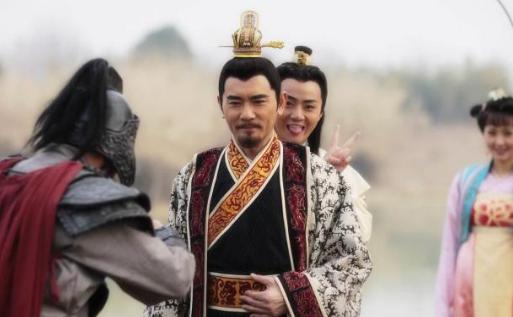 比朱元璋还丑的开国皇帝，生母嫌弃太丑交给尼姑抚养！