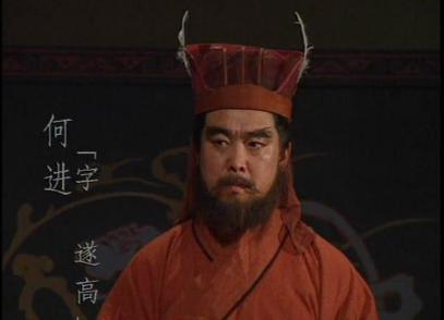 跟袁绍和袁术相比 谁才是三国中最愚蠢的人