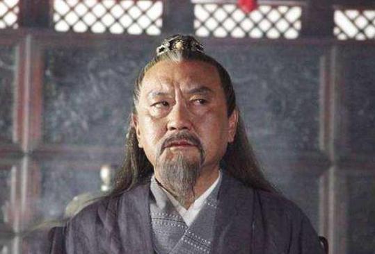 这个大臣三次退隐仍被启用，最后还是被杀了