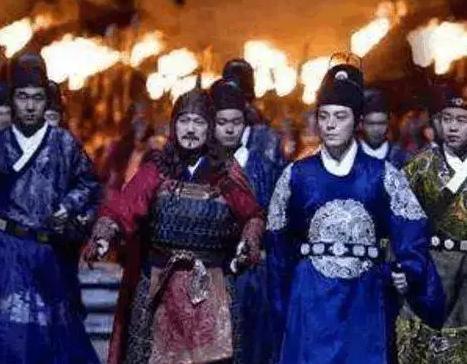 建文帝下落不明，两岁儿子被无限期幽禁，出来的时候都57岁了