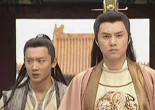 建文帝下落不明，两岁儿子被无限期幽禁，出来的时候都57岁了