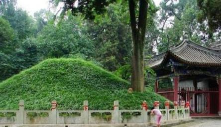 诸葛亮墓为何没人去盗 民间有着什么样的传说