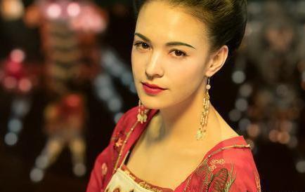 唐玄宗活得好好的为何会将皇位让出来呢 究竟是什么原因导致的