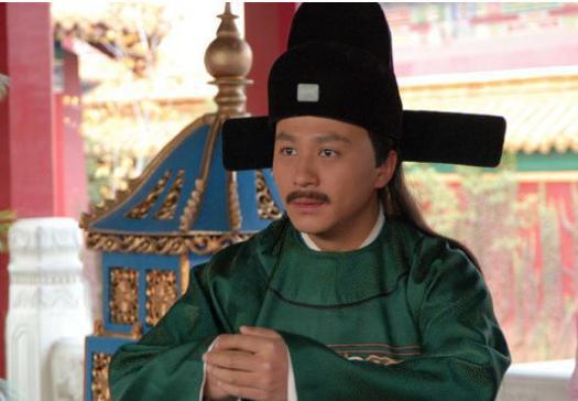 此人支持建文帝，朱棣不敢杀他，还给他加官进爵