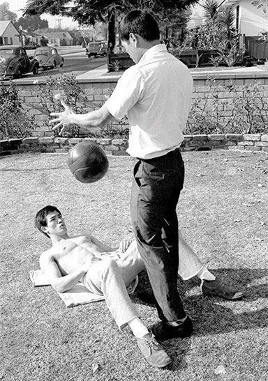 汇总:李小龙创造的9大世界纪录