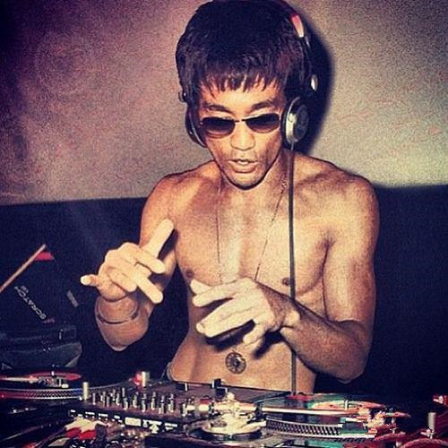 汇总:李小龙创造的9大世界纪录