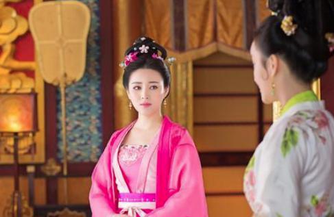 董淑妃：本是一个宫女，后成了宋仁宗的宠妃