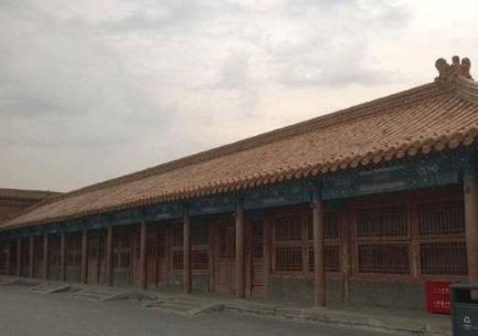 内阁学士与军机大臣都是清朝非常重要的官员 他们的地位谁更加高点