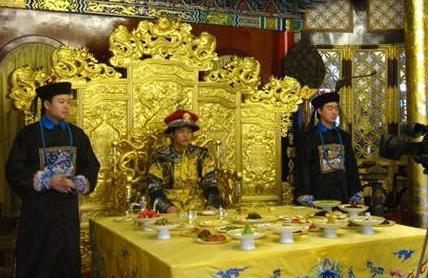 御膳房中的厨子工作是什么样的 他们可以退休离开皇宫吗